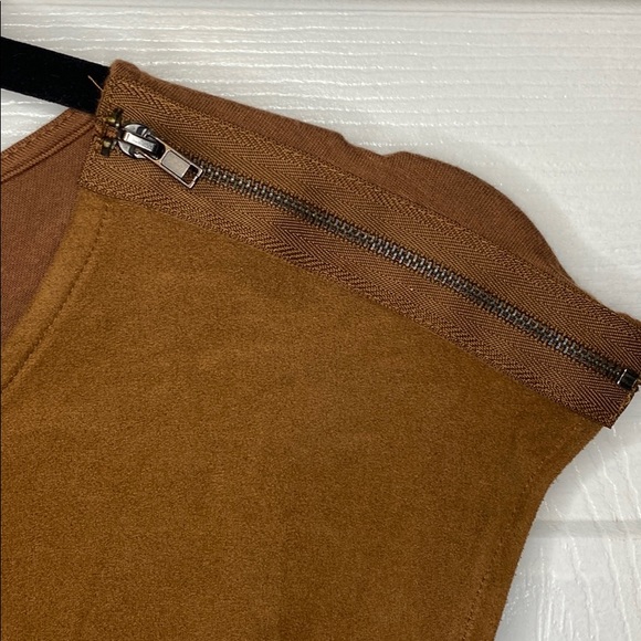 🌺 4 for $25 Suzy Sheir Brown Top - Picture 3 of 4